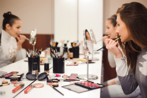 BAR àPART meets InnerBeauty: Workshop Feest Make-Up